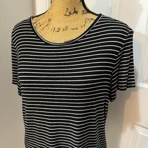 American Eagle Black & White Striped Cropped Tee